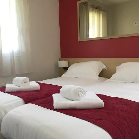 Le Domaine Du Golf Country Club De Bigorre Pouzac