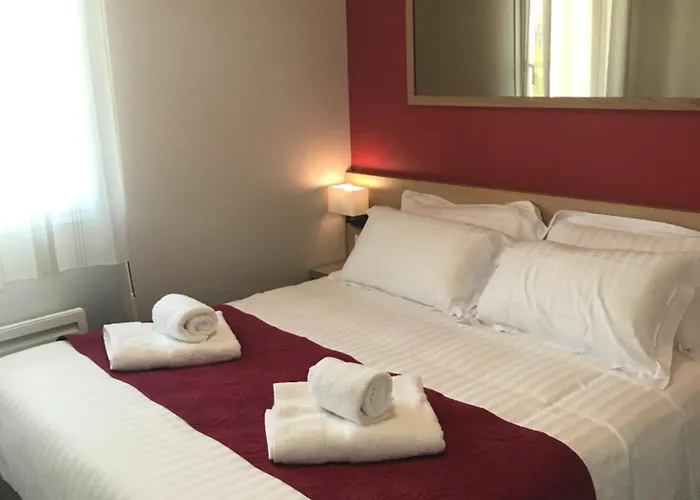 Le Domaine Du Golf Country Club De Bigorre Pouzac