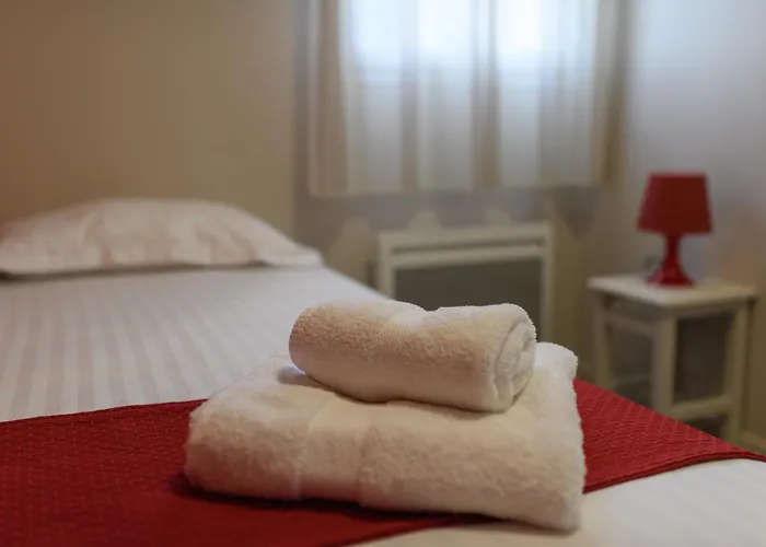 Le Domaine Du Golf Country Club De Bigorre 리조트