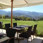 Le Domaine Du Golf Country Club De Bigorre リゾート Pouzac