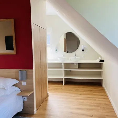 度假村 比考尔乐杜梅纳高尔夫乡村俱乐部度假酒店 Pouzac