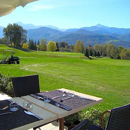 אתר נופש Le Domaine Du Golf Country Club De Bigorre