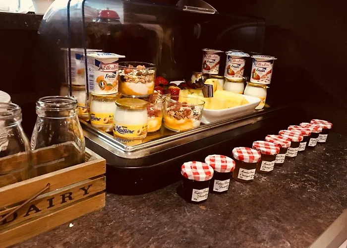 Le Domaine Du Golf Country Club De Bigorre Курортный комплекс 4*