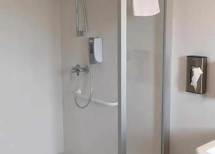 Le Domaine Du Golf Country Club De Bigorre 4*